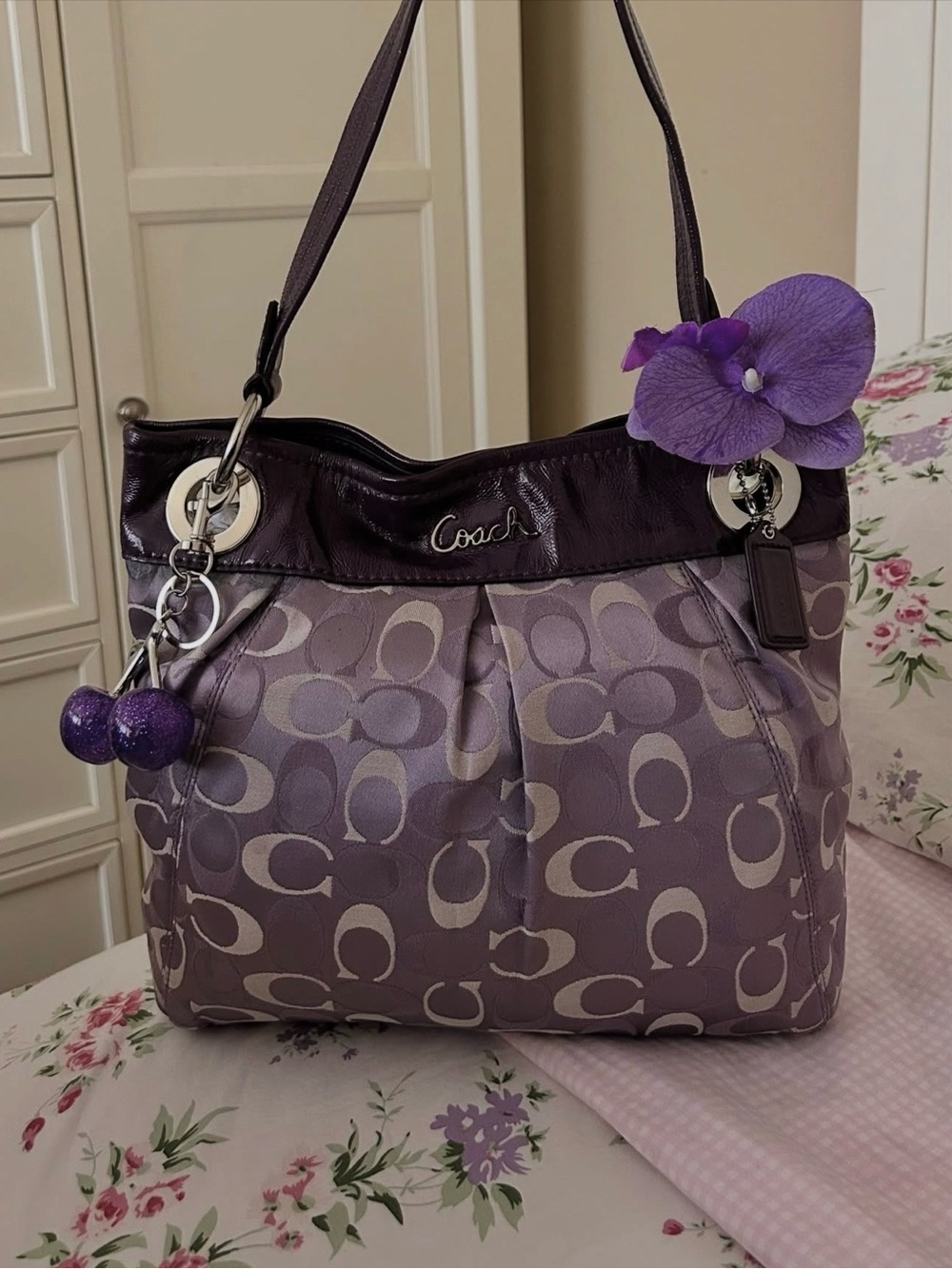 vintage purple Coach Signature Optic Shoulder Bag